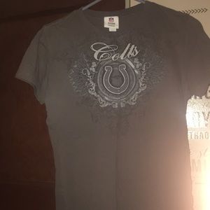 Colts shirt fits like a small